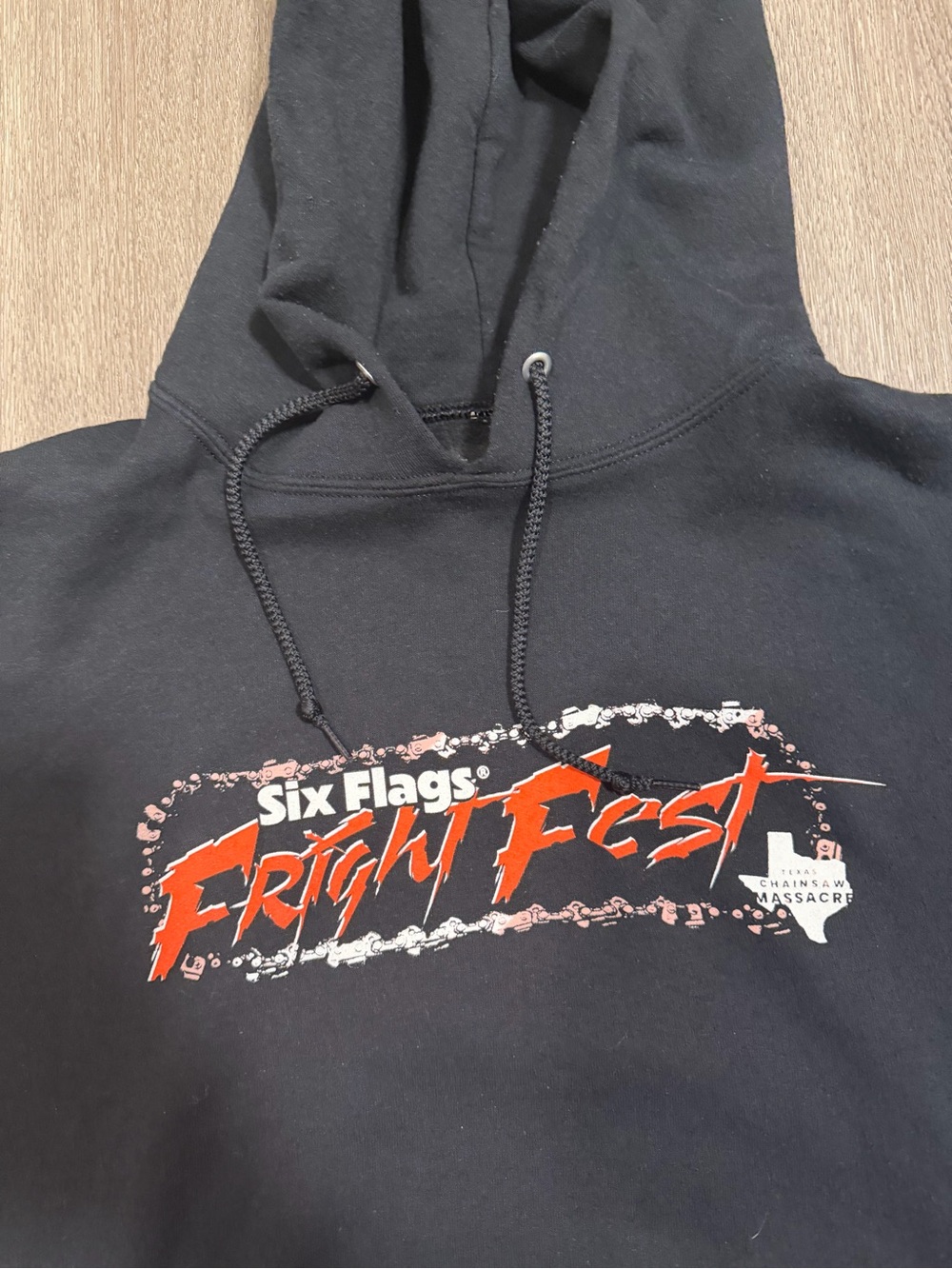 Six Flags Fright Fest Black Large Hoodie Horror Texas Chainsaw Massacre RUN RUN - Picture 2 of 8